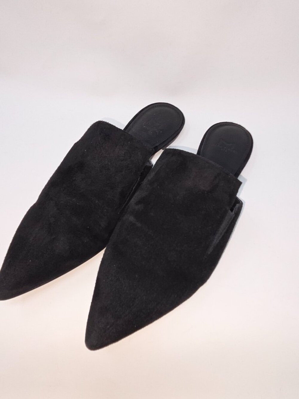 Marc Fisher LTD Shiloh Black Suede Mule, 7.5M US